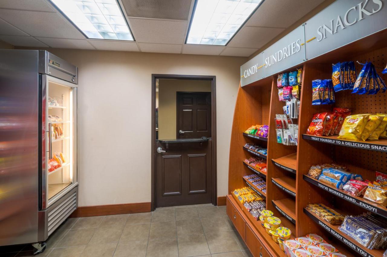 Staybridge Suites Memphis-Poplar Ave East By Ihg Zewnętrze zdjęcie