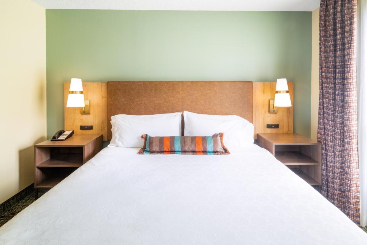 Staybridge Suites Memphis-Poplar Ave East By Ihg Zewnętrze zdjęcie
