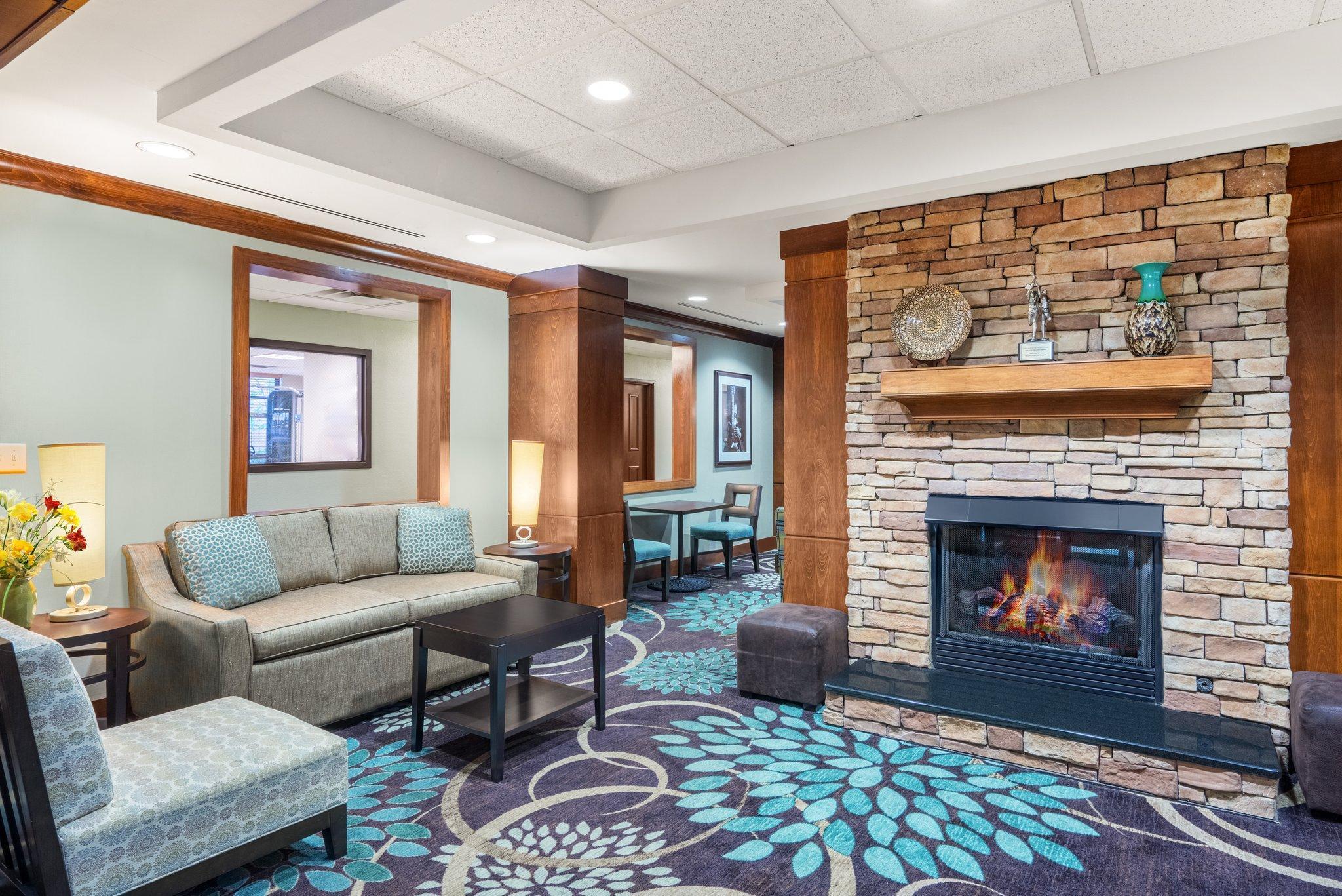 Staybridge Suites Memphis-Poplar Ave East By Ihg Zewnętrze zdjęcie