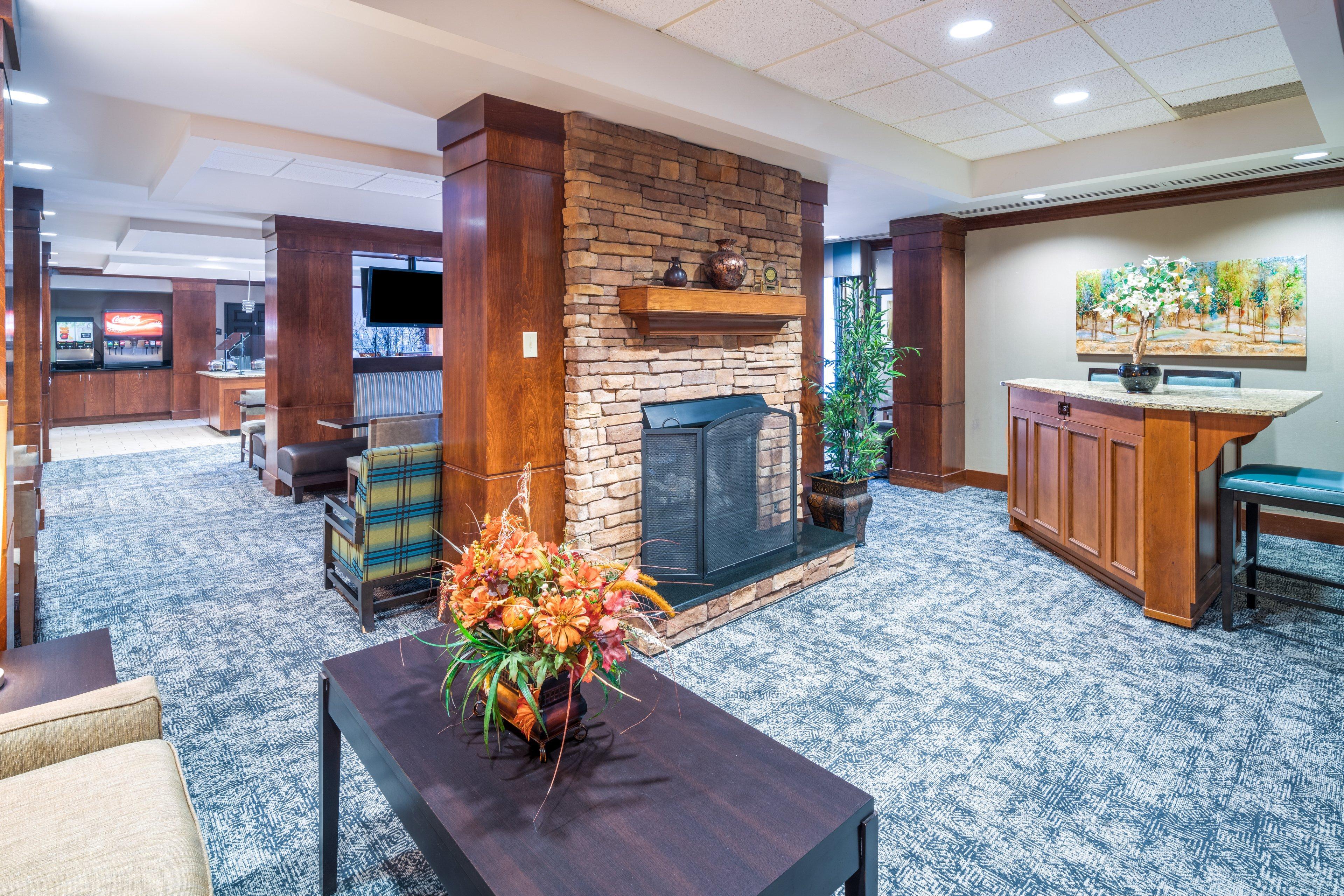 Staybridge Suites Memphis-Poplar Ave East By Ihg Zewnętrze zdjęcie